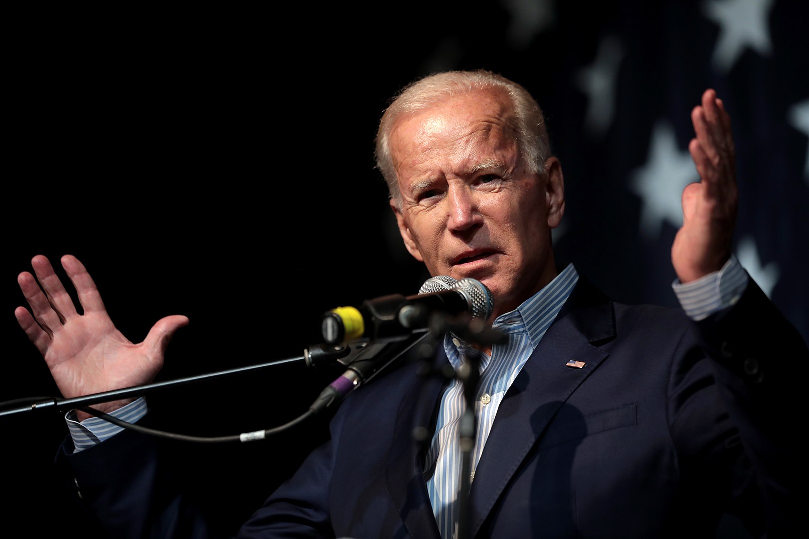 1620px-joe_biden_48573573437