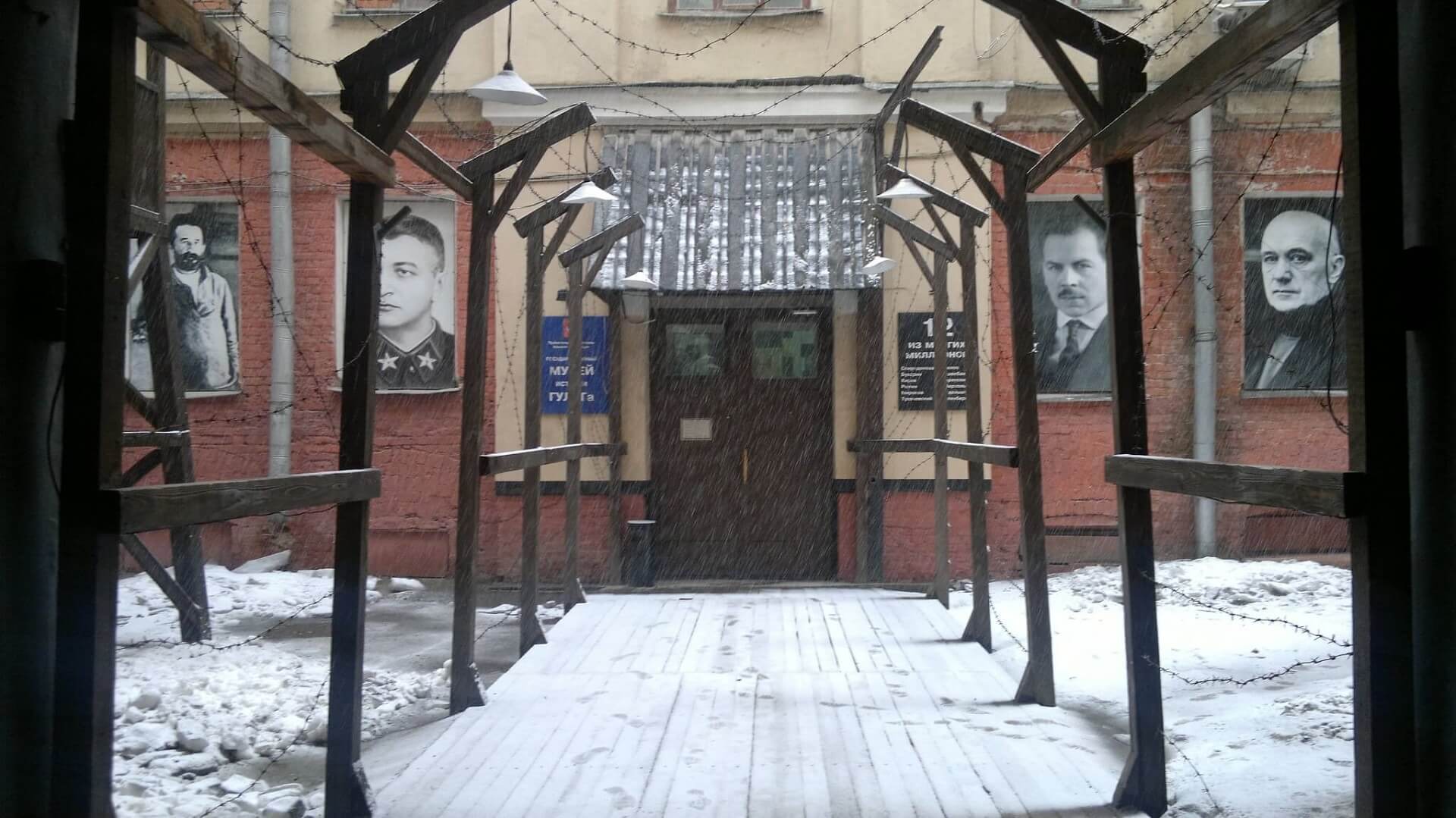 5615218665_e2b95cc6aa_k-2