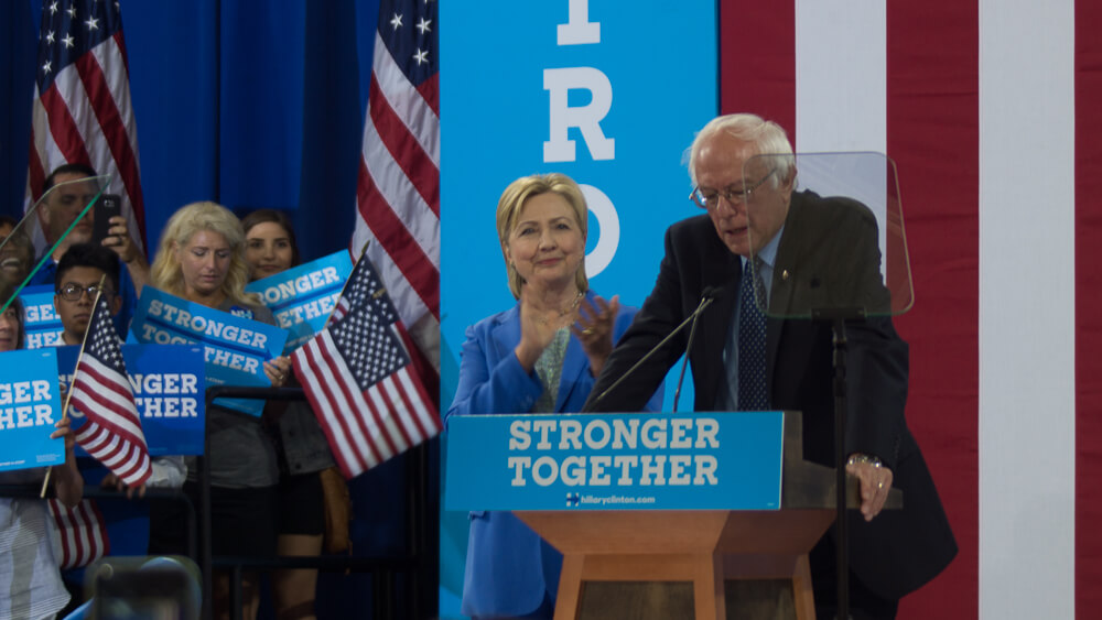 bernie_sanders__hillary_clinton_28205920091