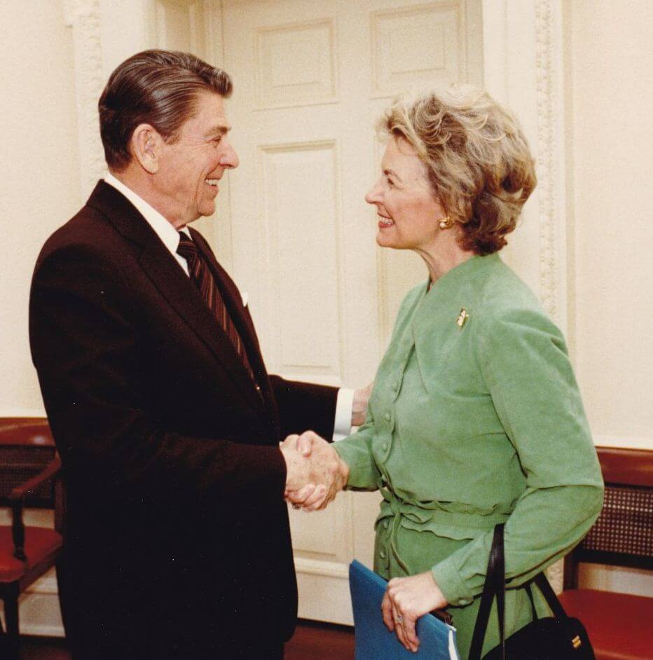 phyllis_schlafly_and_ronald_reagan-2_cropped