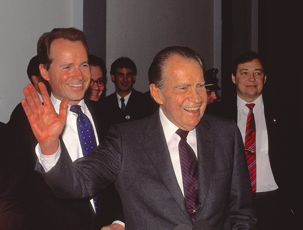 Washington,,Dc.,Usa,,1990,Former,President,Richard,Milhous,Nixon.,Along