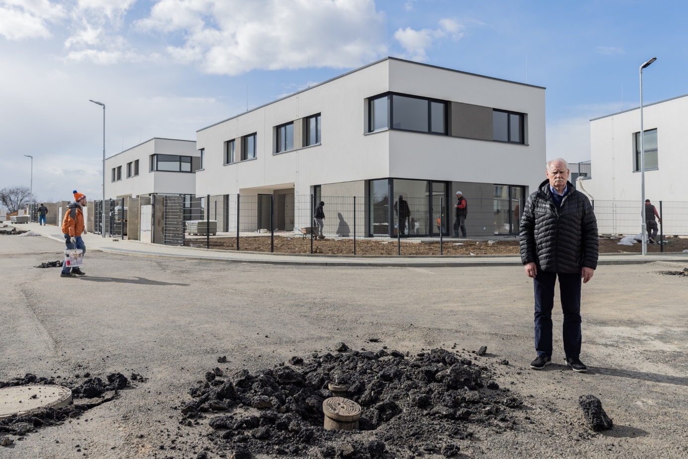 starosta-uprostred-prvni-etapy