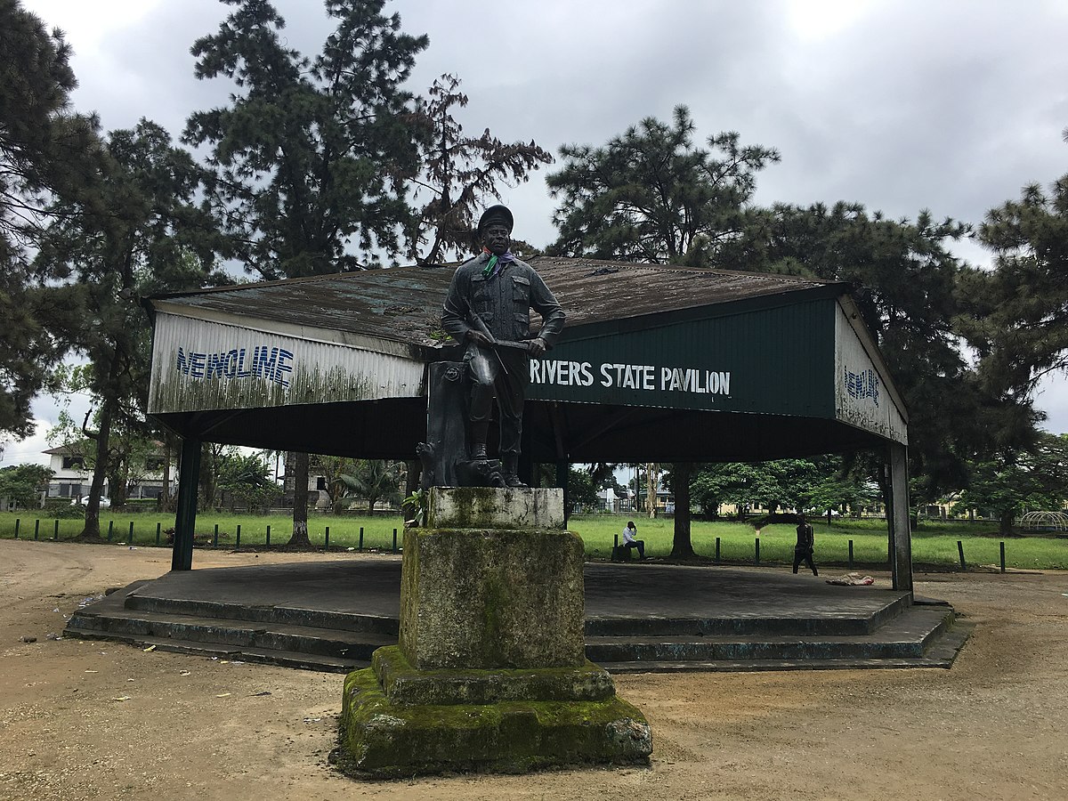 1200px-monument_of_isaac_adaka_boro_8