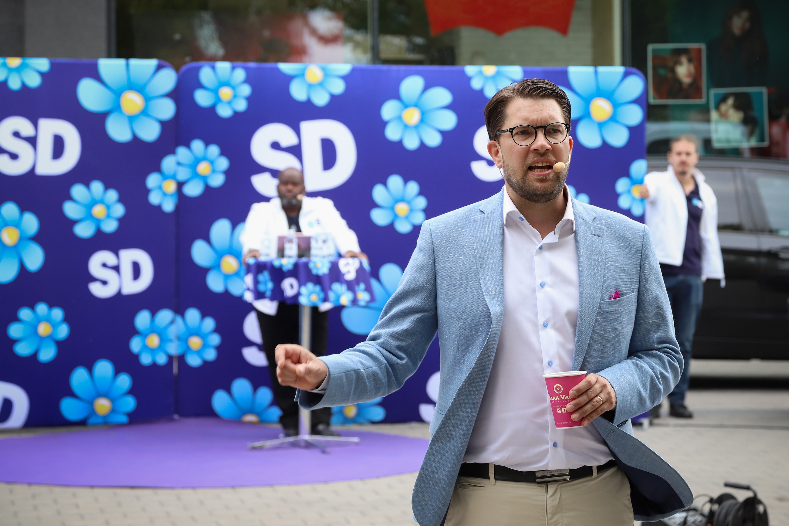 Předseda Švédských demokratů Jimmie Akesson při veřejném projevu ve Vaghustorget ve švédském Orebru. Foto: Shutterstock