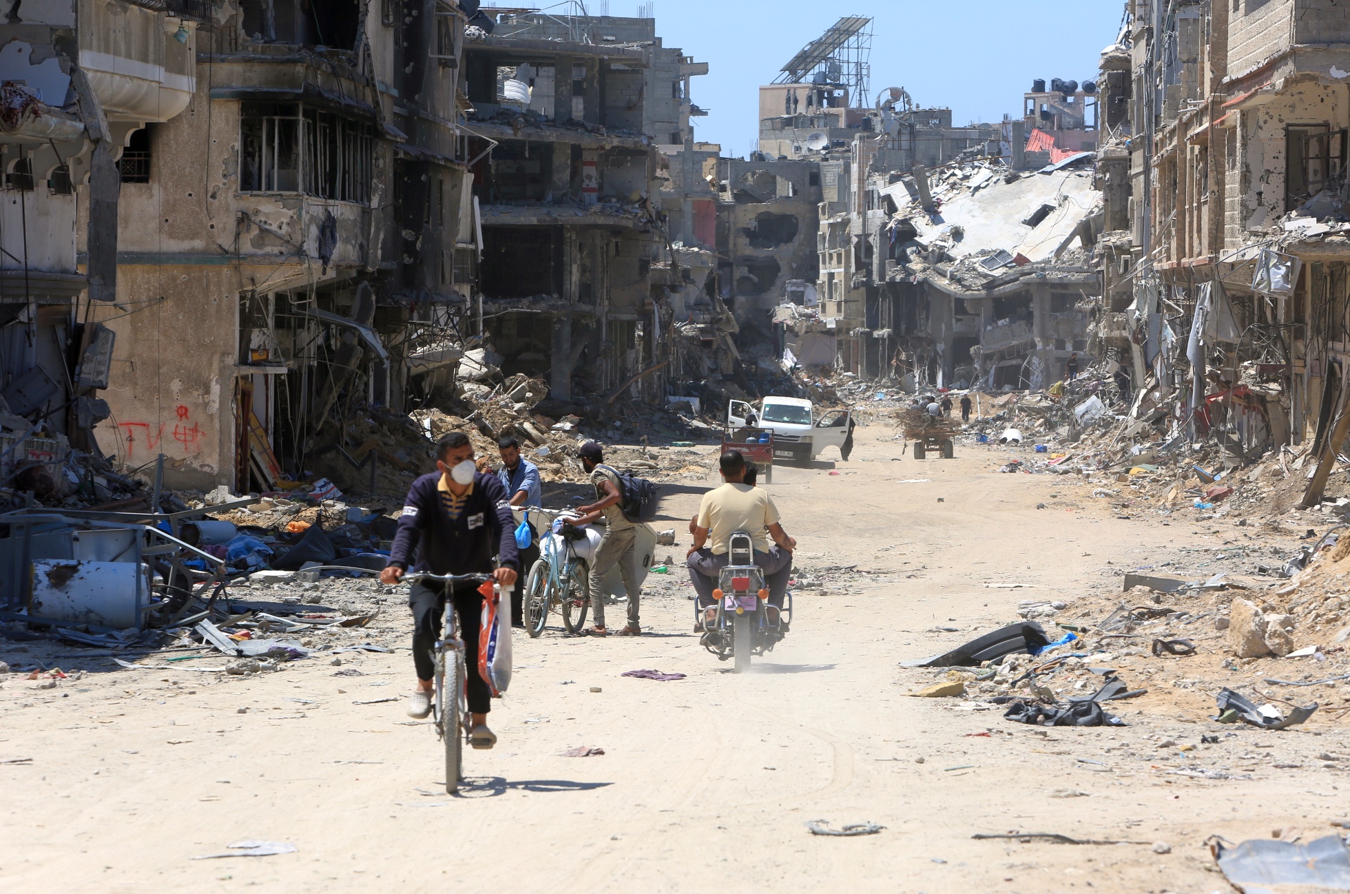 Podle odhadů OSN zabere odklízení sutin v Gaze patnáct let | Foto: Anas-Mohammed/Shutterstock