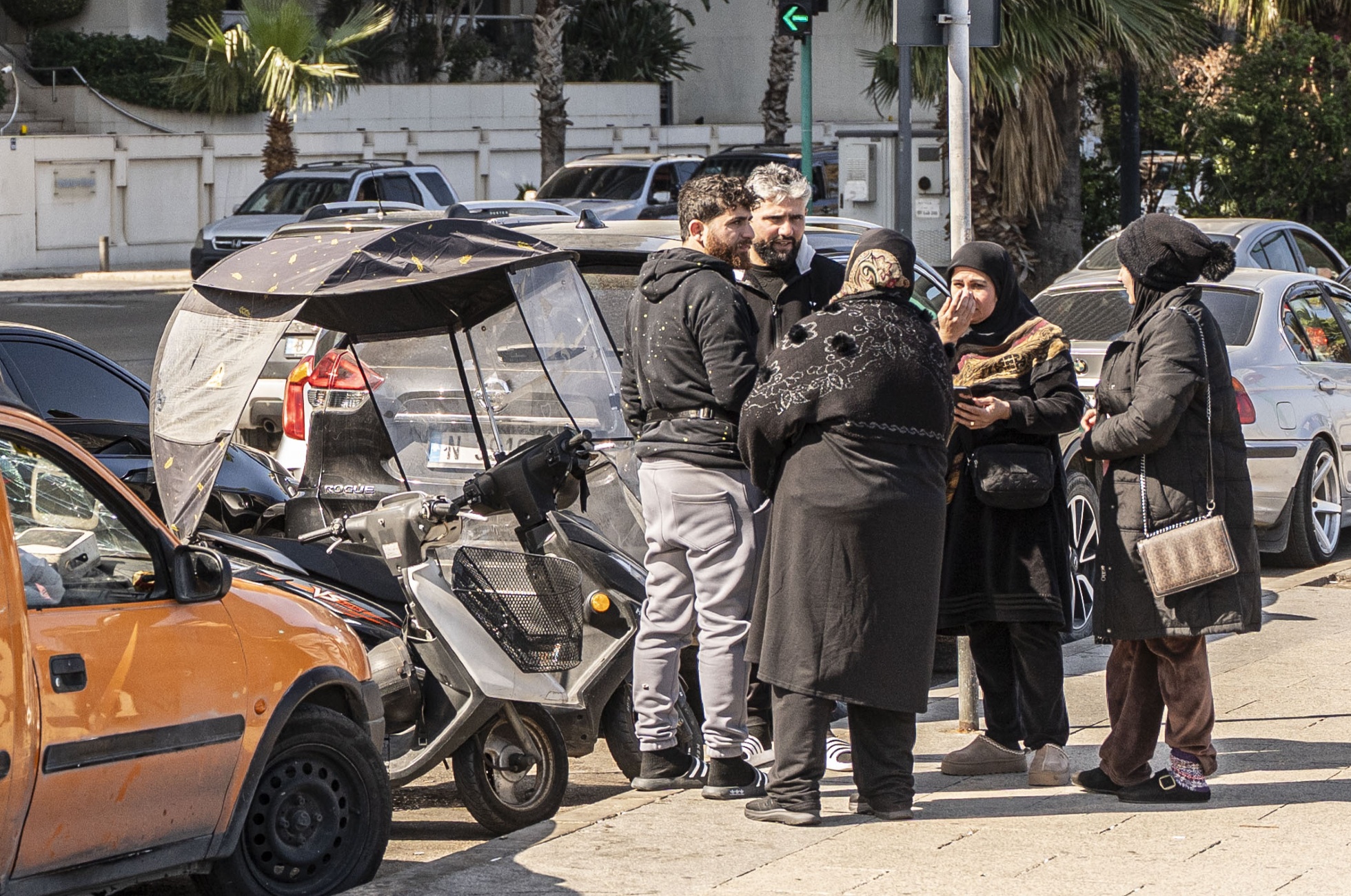 Lidé v ulicích Bejrútu