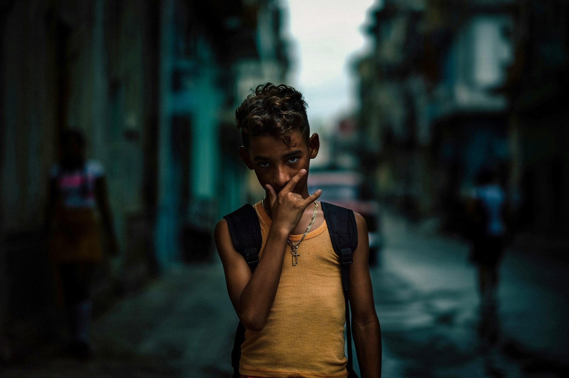 Kubánský chlapec na ulici