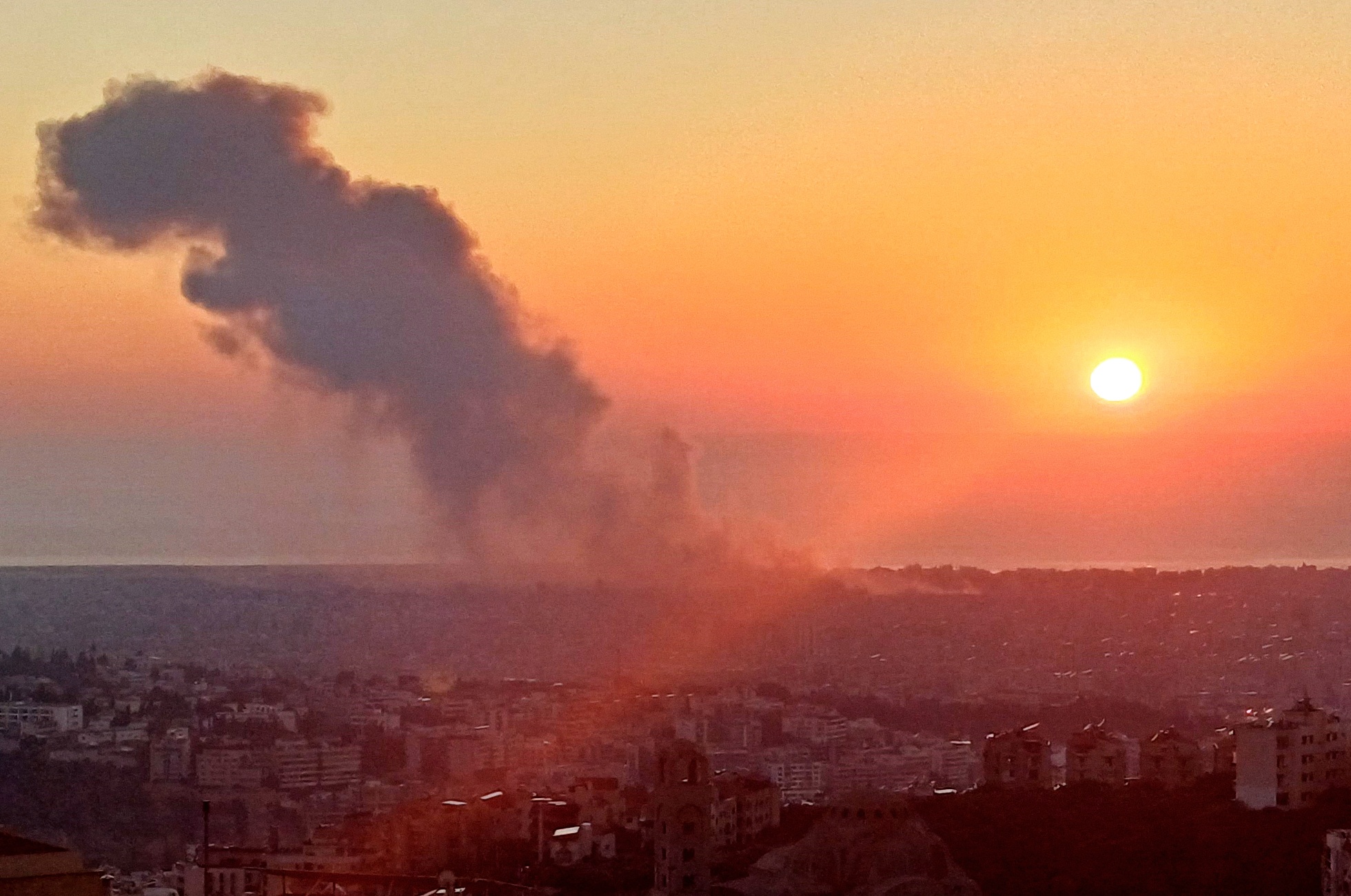 Kouř po izraelském bombardování